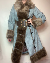 Load image into Gallery viewer, Vintage Y2K Faux Fur Paisley Penny Lane Coat
