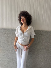 Load image into Gallery viewer, Vintage Y2K Juicy Couture White Crop sleeve Tracksuit
