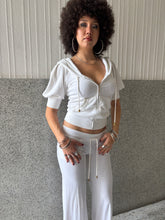 Load image into Gallery viewer, Vintage Y2K Juicy Couture White Crop sleeve Tracksuit
