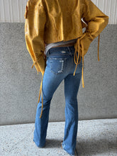 Load image into Gallery viewer, Vintage Y2K Just Cavalli Demin Flare Jeans
