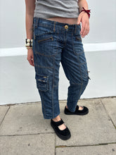 Load image into Gallery viewer, Vintage Y2K Denim Crop Cargo Jeans
