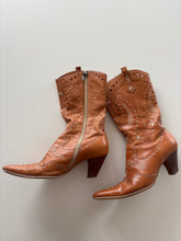 Load image into Gallery viewer, Vintage Y2K Brown Tan Leather River Island Cowboy boots
