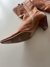 Load image into Gallery viewer, Vintage Y2K Brown Tan Leather River Island Cowboy boots
