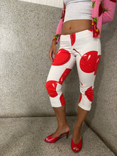 Load image into Gallery viewer, Vintage Y2K Cherry Reiss White Capris
