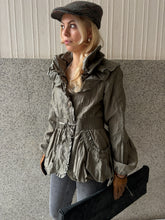 Load image into Gallery viewer, Vintage Y2K Khaki Puffball Jacket
