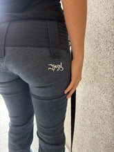 Load image into Gallery viewer, Vintage Y2K Diesel Straight Leg Low Waist Jeans
