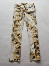 Load image into Gallery viewer, Roberto Cavalli S/S 09 White Chain Print Denim Jeans

