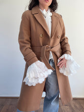 Load image into Gallery viewer, Vintage 90s Tan old money wool trench coat
