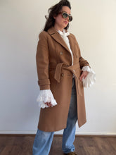 Load image into Gallery viewer, Vintage 90s Tan old money wool trench coat
