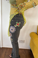 Load image into Gallery viewer, Vintage Y2K Cross Gem Statement Kick Flare Jeans
