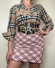 Load image into Gallery viewer, Vintage Y2K pink diagonal check midi skirt
