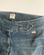 Load image into Gallery viewer, Vintage Y2K Miss Sixty Cropped Jeans
