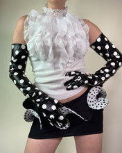 Load image into Gallery viewer, Vintage Y2K White Ruffle Top

