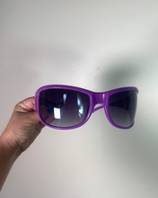 Load image into Gallery viewer, Vintage Y2K Purple over sized Sunglasses
